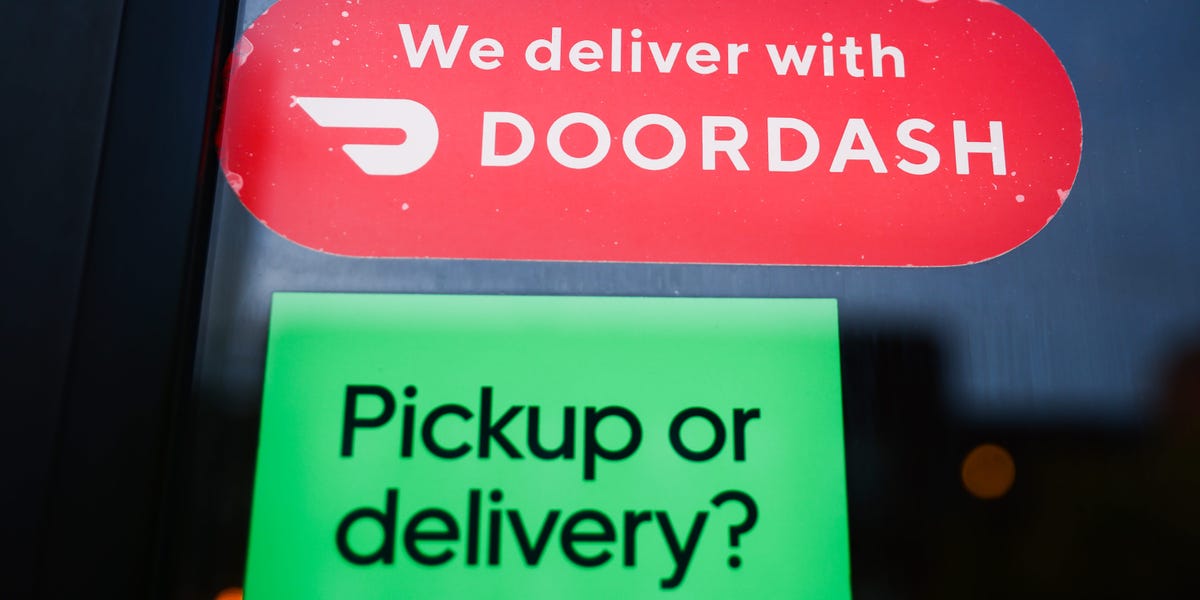 Uber 指责 DoorDash 扼杀了竞争。DoorDash 表示，商家更喜欢他们。