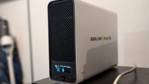Goldenmate Lithium UPS 备用电池和浪涌保护器使可靠电源变得简单