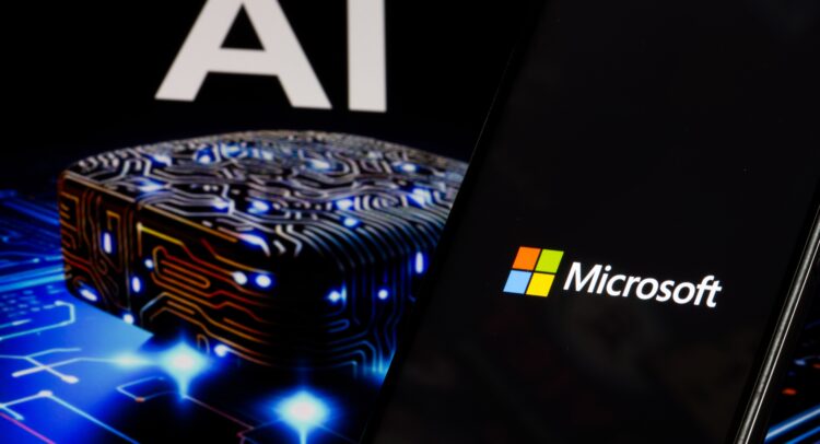 Microsoft 暂停数据中心业务，引发 AI 需求问题和股市担忧
