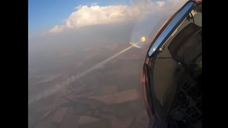 乌克兰空军发布了 MiG-29 击落 Shahed 无人机的镜头 – 视频