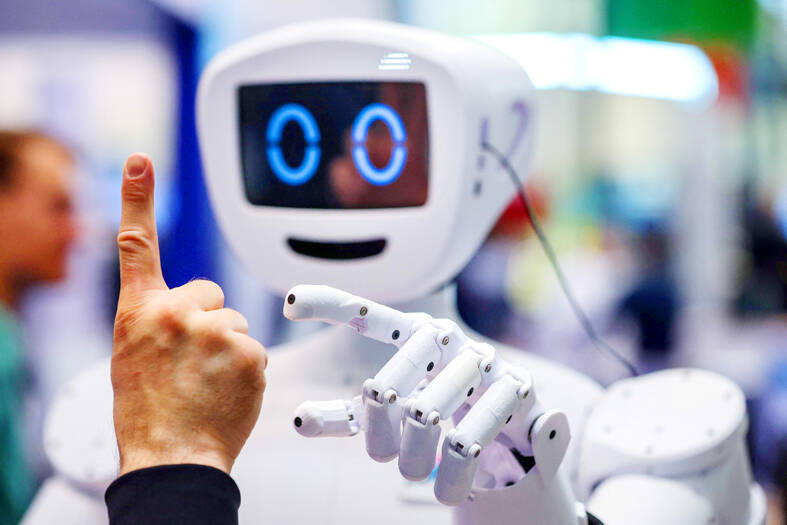 开发商推出注重隐私的 AI 助手“Mei”