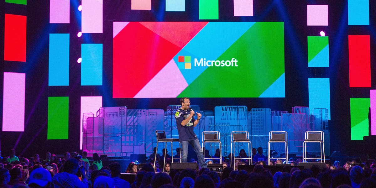 内部幻灯片显示，Microsoft 正试图简化其销售 Copilot AI 产品的方式