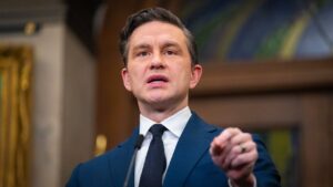 Pierre Poilievre 被 ChatGPT 评为加拿大虚假信息的 #1 传播者