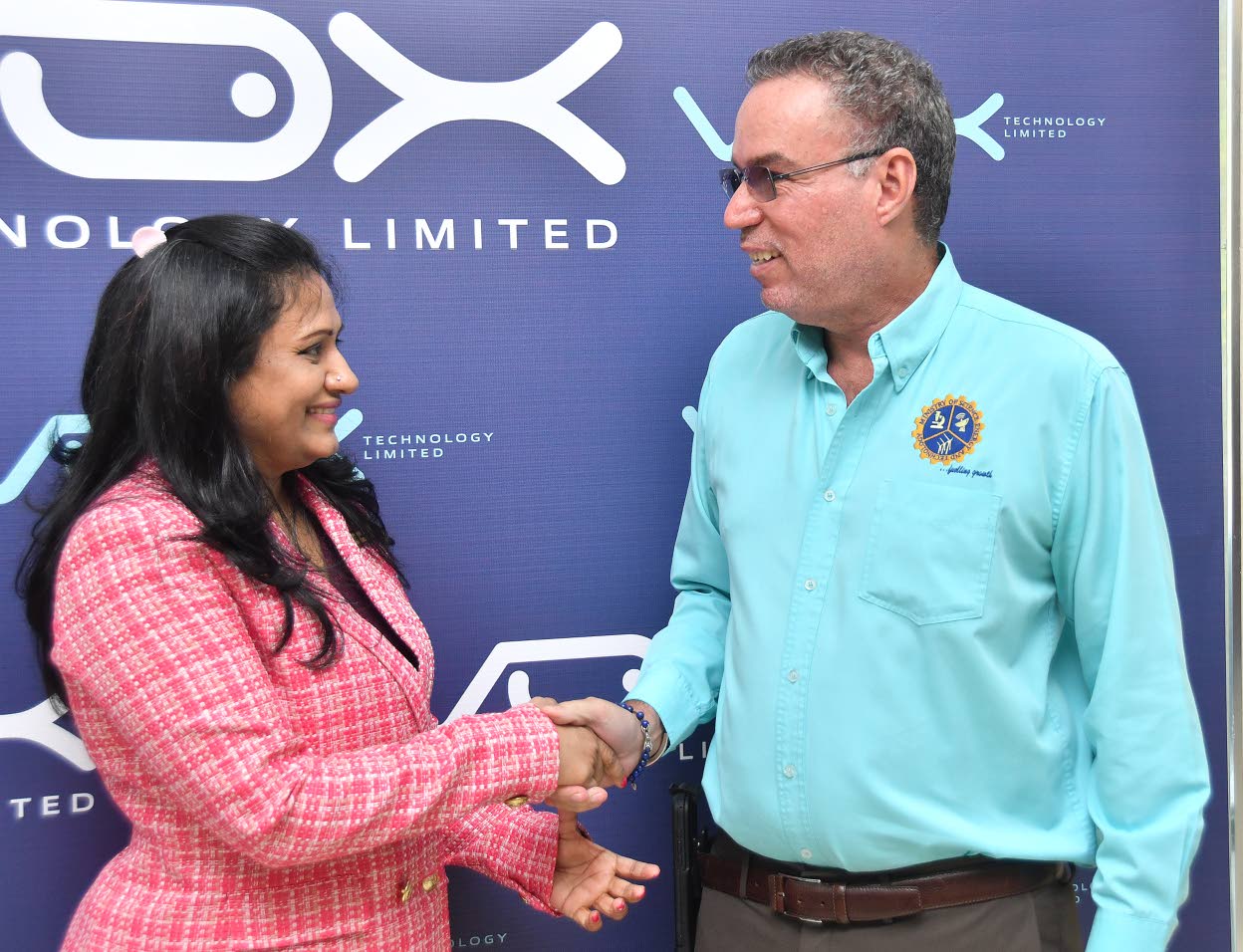 新公司提供 AI 解决方案，彻底改变牙买加关键行业