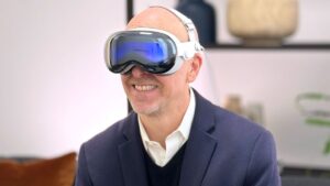 Apple Vision Pro 2 有望修复它的两个最大缺陷——这就是我实际上可能会买一个的原因