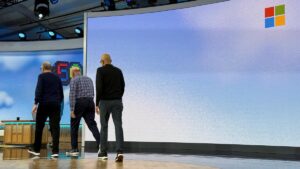 Microsoft 表示，它正在“放慢或暂停”一些 AI 数据中心项目，包括为俄亥俄州投资 10 亿美元的计划