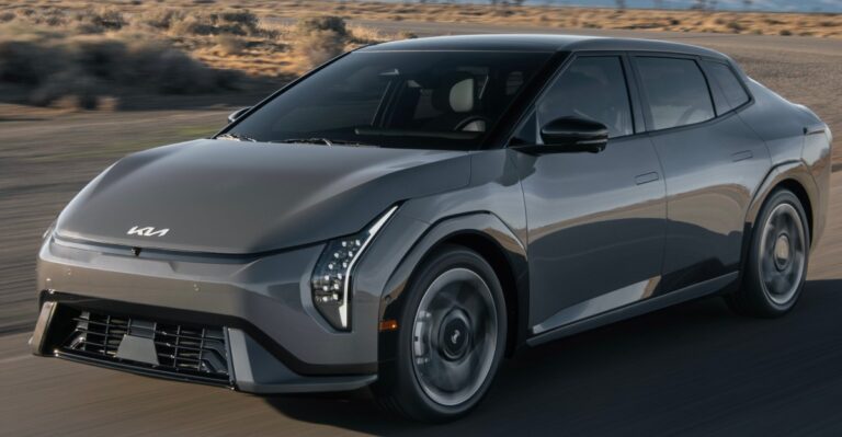 起亚价格实惠的 EV4 仍将进口到美国