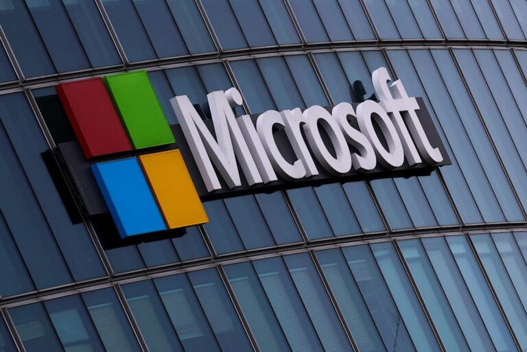 据报道，Microsoft 正在撤回一些数据中心计划