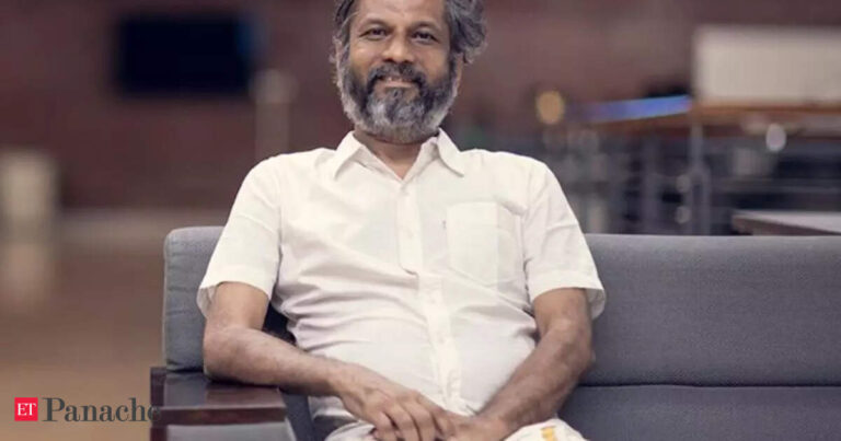 Zoho 的 Sridhar Vembu 警告说，在 AI 夺走你的工作之前，还有机会保护你的收入