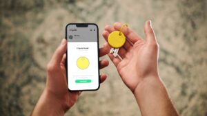 这款色彩缤纷的新追踪器可以找到 Apple 或 Android 设备