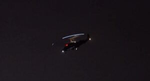 俄罗斯直升机被误认为是无人机，在莫斯科坠毁