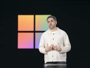 Microsoft 的 AI 部门负责人希望在聊天机器人与其用户之间建立持久的关系