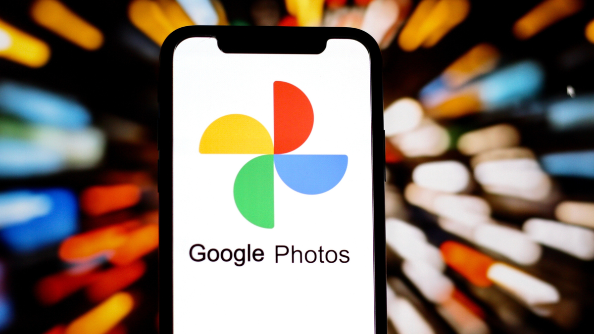 Google Photos 的暗模式不再是手机独有的，因为 Google 终于将其带到了其网络版本中