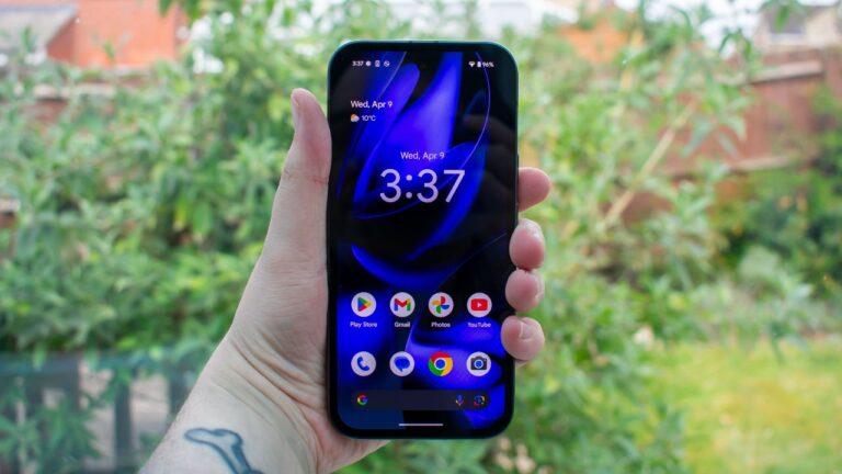 Google Pixel 9a 评测：更好的中端手机