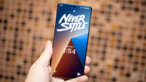 OnePlus 13T 将于 4 月 24 日上市，该公司已经展示了它