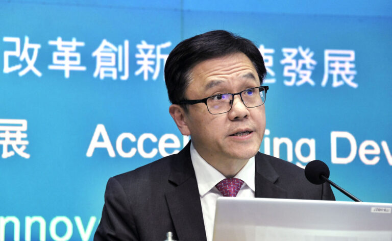 香港制作的人工智能聊天机器人“HKChat”将于今年推出