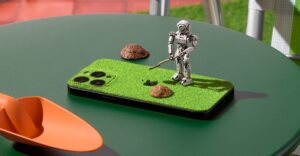 愚人节 2025：Dbrand 的新皮肤让您无需外出即可“触摸草地”