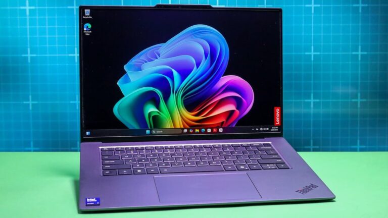 联想 ThinkPad X9 15 Aura 版