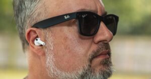 Meta AI 眼镜漏尖 独眼屏 安卓灵魂，高要求