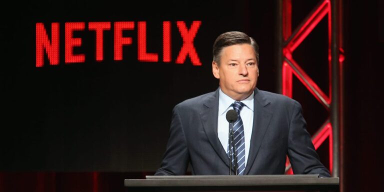 Netflix 首席执行官泰德·萨兰多斯表示，人工智能可以使电影“提高 10%”