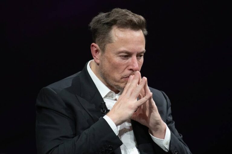 下行 Doge:埃隆·马斯克 (Elon Musk) 以熟悉的模式不断修改成本削减目标