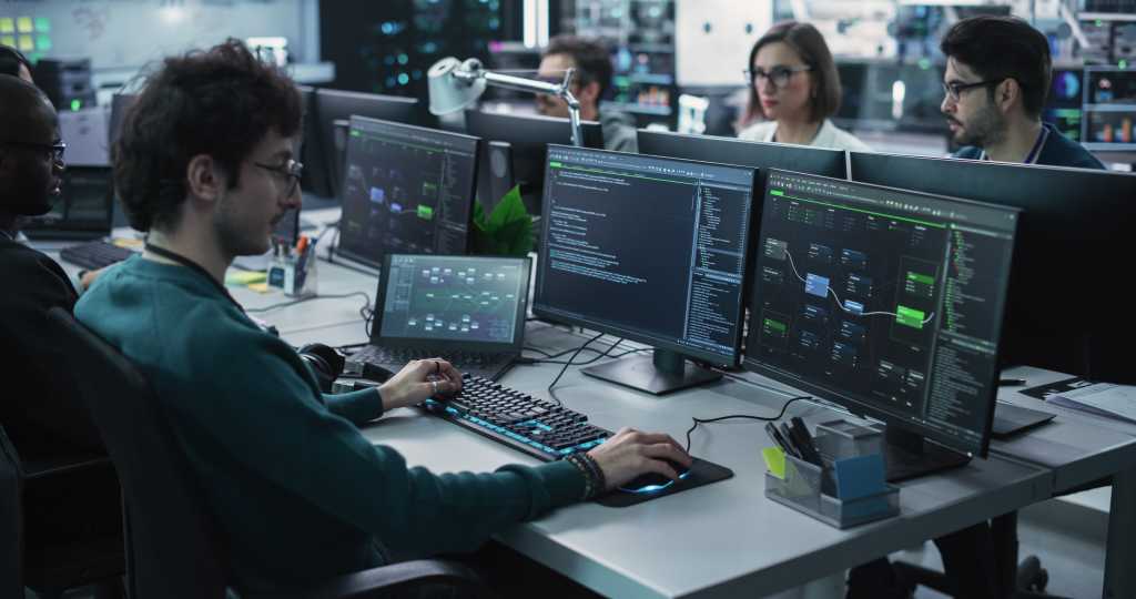 精选：AMD 与 ZT Systems 合作进行 AI 开发;与 Oracle 的频段