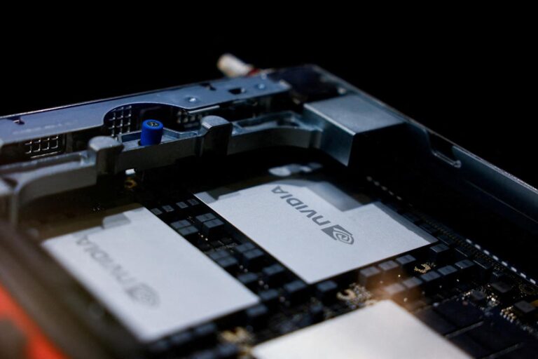 NVIDIA 表示美国已对 H20 AI 芯片实施出口限制