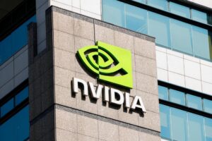 消息人士称，英伟达让一些中国客户对美国新的芯片取缔一无所知