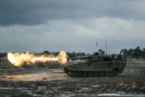 北欧四国联合采购数百辆CV90步兵战车 打造统一机械化部队