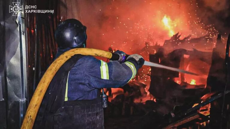 俄罗斯连夜向乌克兰发射了 78 架无人机，影响了乌克兰的四个州