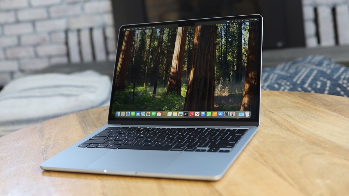 您现在可以使用 iPhone 或 iPad 设置您的新 Mac，它可能是最好的新节省时间