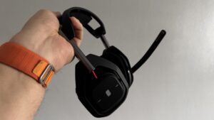 Astro A50 Gen 5 评测：游戏机和 PC 的理想选择
