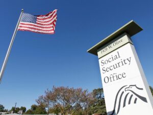 ACLU 起诉两个联邦机构要求 DOGE 活动的透明度