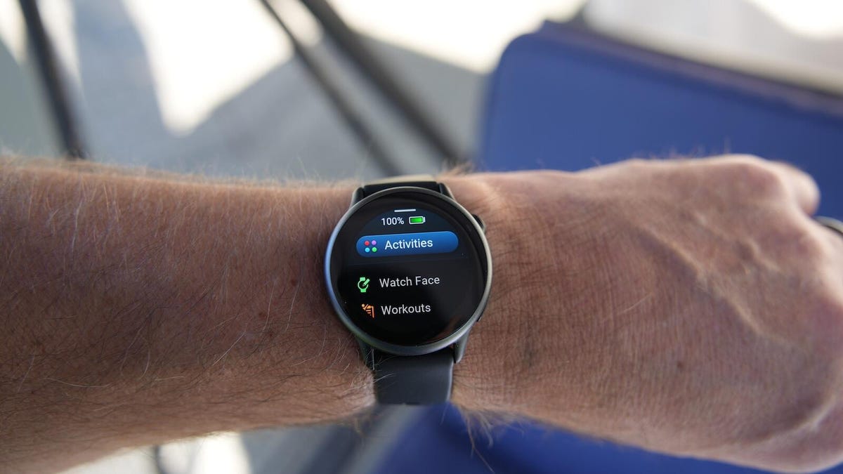 我找到了一款 Garmin 智能手表，非常适合那些不喜欢坚固设计的人