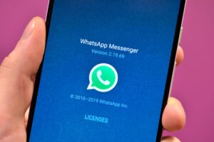 Perplexity AI 聊天机器人在 WhatsApp 上推出：这是如何使用它