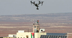 乔丹表示，16人因涉及火箭、无人机的“破坏”阴谋而被捕