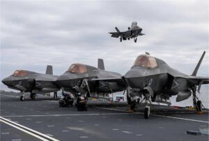 焦点：F-35B 战斗机在英国海军航空母舰威尔士亲王号上提供无与伦比的空中力量