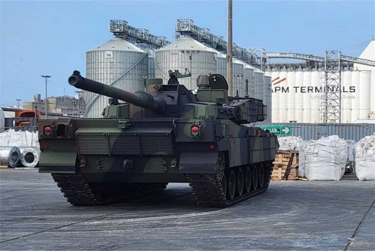 从苏联时代的 T-55 到韩国的 K2，秘鲁成为南美洲崛起的坦克强国