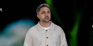 Microsoft 的 Big AI 招聘无法与 OpenAI 相提并论