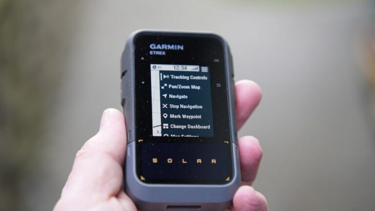 最后，具有无限电池寿命和高精度位置跟踪的 GPS 追踪器