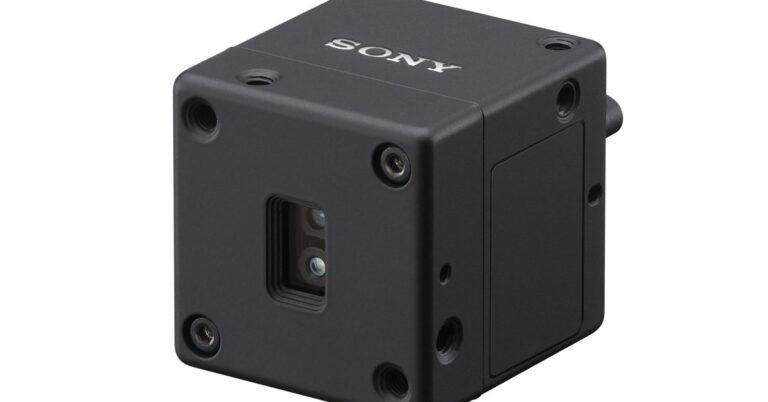 这款微型 Sony 传感器可以帮助无人机像鹰一样看清