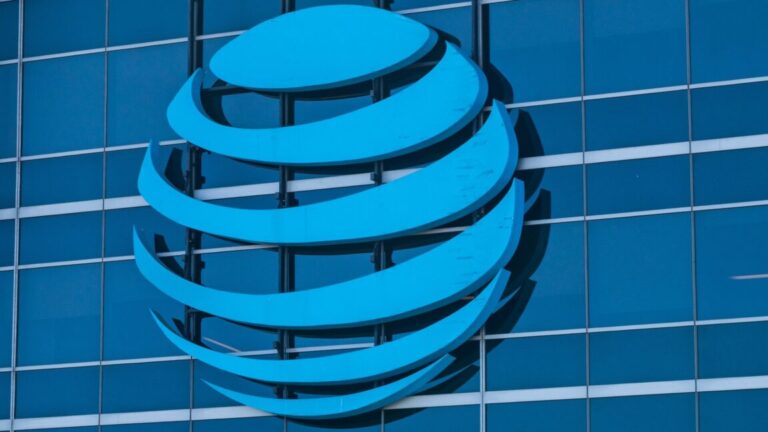 FCC 敦促法院无视第五巡回法院关于该机构不能开出罚款的裁决