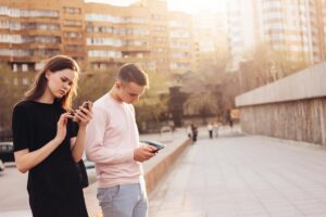 讨厌 WhatsApp 的 Meta AI 按钮？试试这些替代应用程序