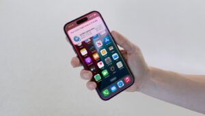 报告揭示了 Apple Siri 失败背后的内部混乱