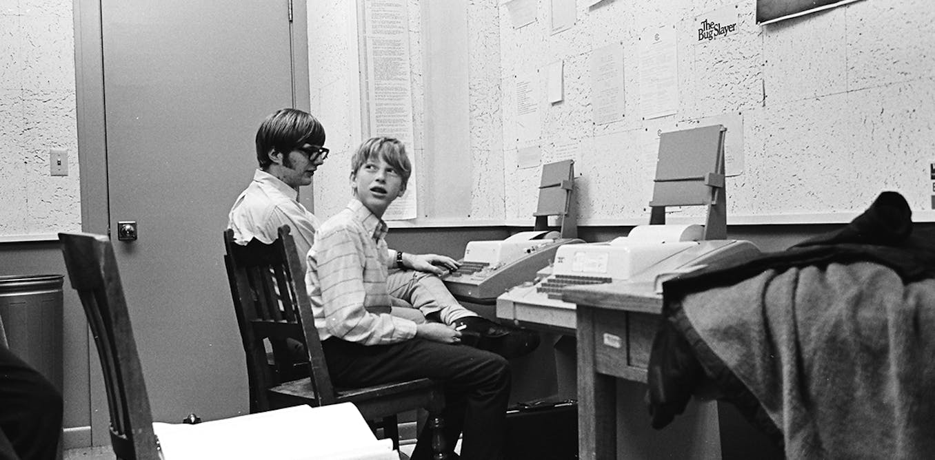 从 IBM 到 OpenAI：Microsoft 50 年的成功（和失败）战略