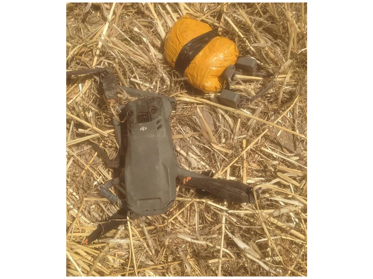 旁遮普警方和BSF在联合行动中从边境找回无人机、弹药和麻醉品