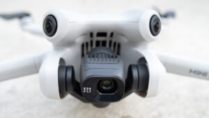 泄露的 DJI Mini 5 测试传闻无人机的 LiDAR 传感器的图像暗示
