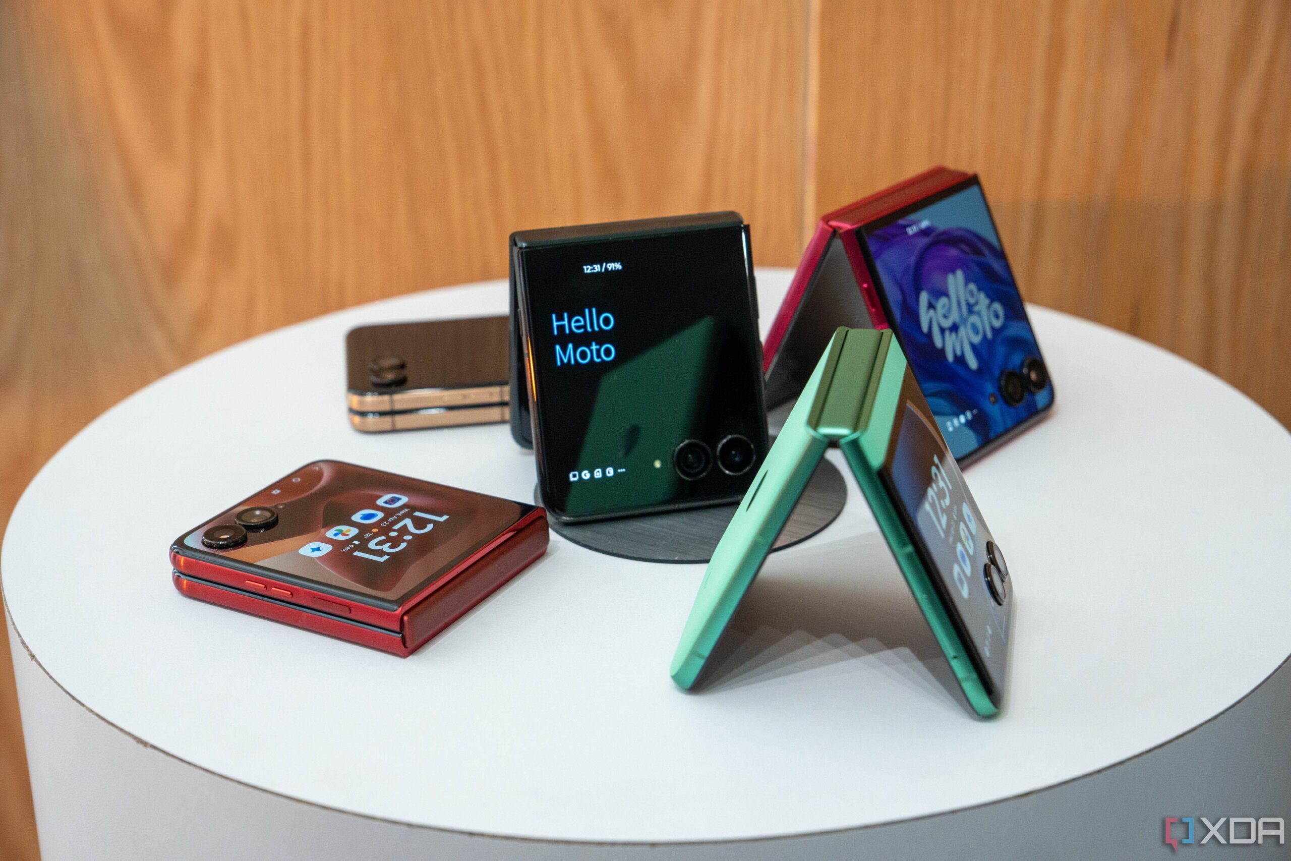 全新摩托罗拉 Razr 系列旨在提高您的工作效率