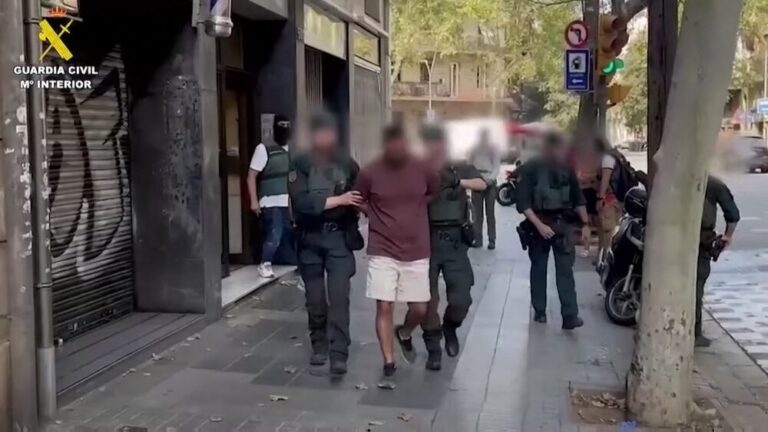 “他们走在我们的街道上”：真主党向西班牙犹太人灌输恐惧，因为政府未能对抗恐怖组织