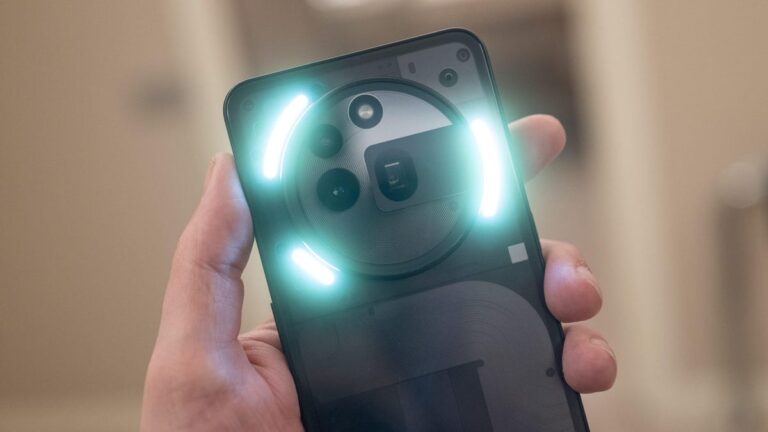 Nothing Phone 3A Pro 评测：华丽的设计是锦上添花
